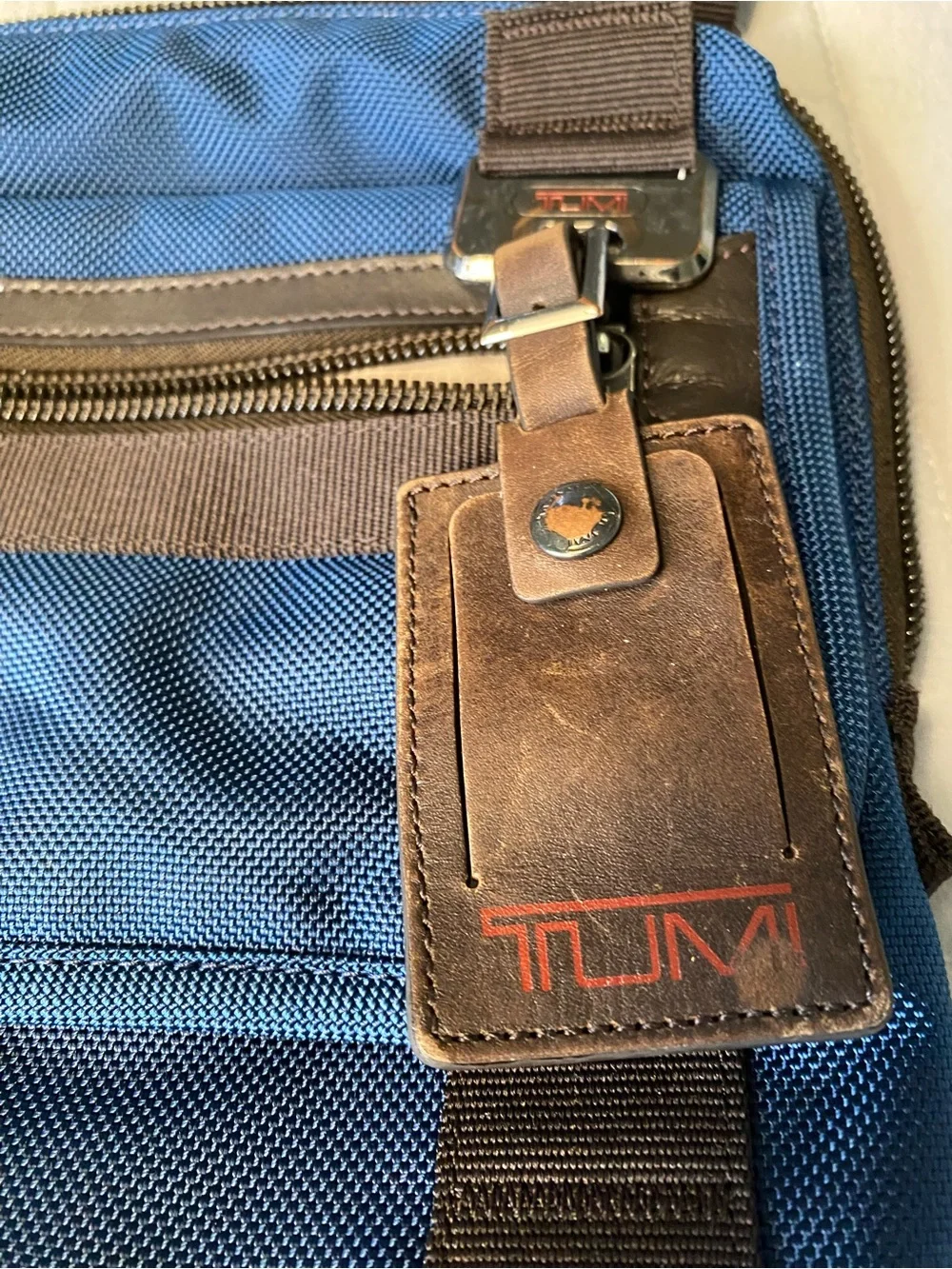 Tumi men crossbody